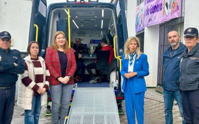 El nuevo servicio móvil de la Policía Nacional para expedir el DNI y el Pasaporte llega a Valverde