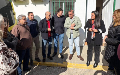 El PSOE denuncia la sustitución de ambulancias medicalizadas por «taxis sanitarios» en el Andévalo