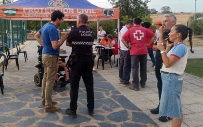 El incendio de El Cerro obliga a desalojar por completo Villanueva de las Cruces